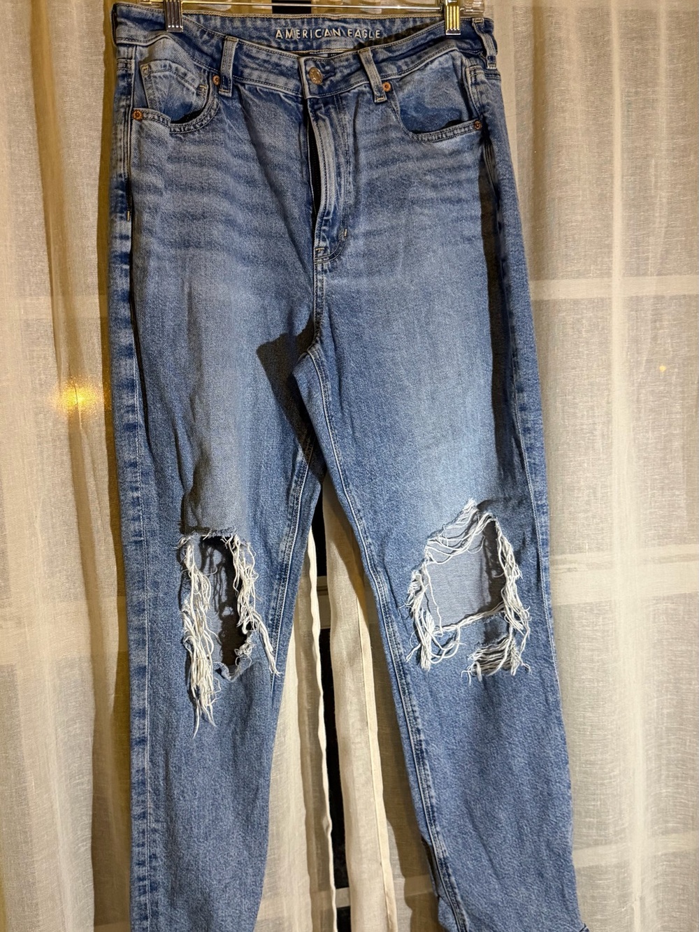 American Eagle Outfitters Light Blue Ripped Skinny Jeans